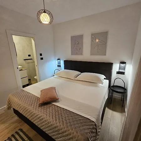 Διαμέρισμα Lux *