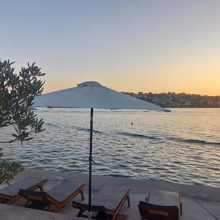 Lux Διαμέρισμα *